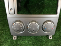 Marco embellecedor de la radio блок климата SUBARU FORESTER OEM 72311SA000 72311SA002 SG5 2004 silver 01G