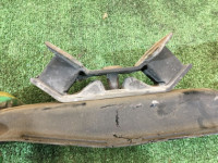 คานรองเกียร์ SUBARU LANCASTER OEM 41011AE010 41022AC150 41022AE120 BH9 1998 EJ254