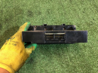 Climate control unit SUBARU LANCASTER OEM 72311AE000 BH9 1998 EJ254