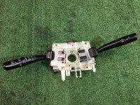 组合开关 83111AE000 83111AE020 SUBARU LANCASTER