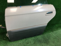 Дверь задняя левая SUBARU LANCASTER OEM 60400AE130 60400AE250 BH9 1998 beige 8L5