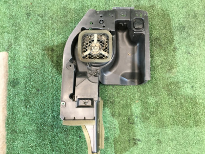 トランクルームファン SUBARU LANCASTER OEM 83001AE040 72710AE000 BH9 1998 EJ254