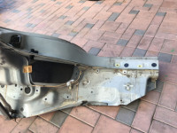 Крыло заднее левое SUBARU LANCASTER OEM 51410AE150 BH9 1998 beige 8L5