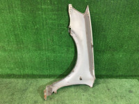 บังโคลนหน้าขวา SUBARU LANCASTER OEM 57120AE000 BH9 1998 beige 8L5