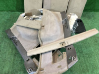 Обшивка багажника SUBARU LANCASTER OEM 94015AE020GF 94015AE030GF 94047AE020AD 94047AE030AD 94016AE010GF BH9 1998 beige 8L5