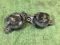 ยางแท่นเครื่อง 41022AE020 41022AE030 SUBARU LANCASTER