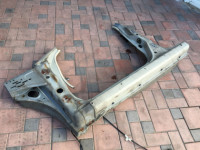 左门槛梁 SUBARU LANCASTER OEM 51415AE010 51572AE050 BH9 1998 beige 8L5