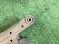 リアメンバー SUBARU LEGACY OEM 20152AE001 BEE 2002 EZ30