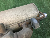 消音鼓 SUBARU LEGACY OEM 44300AE240 BEE 2002 EZ30