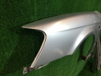 左フロントフェンダー SUBARU LEGACY OEM 57120AE011 BEE 2002 silver 01G