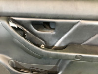 Paneles de puerta кожа SUBARU LEGACY OEM 94211AE180ML 94211AE190ML 94220AE760ML 94220AE770ML BEE 2002 silver 01G