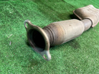 中間マフラー SUBARU LEGACY OEM 44200AE080 BEE 2002 EZ30