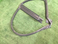 左车门密封条 SUBARU LEGACY OEM 63521AE010 BEE 2002 silver 01G