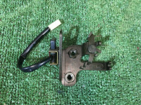 Fecho da bagageira SUBARU LEGACY OEM 57530AE001 BEE 2002 silver 01G