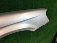 บังโคลนหน้าขวา дефект SUBARU LEGACY OEM 57120AE001 BE5 2000 Silver 792