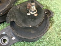 ยางแท่นเครื่อง SUBARU LEGACY OEM 41022AE000 41022AE001 41022AE010 41022AE011 BE5 2000 EJ206