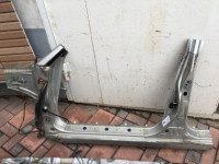 ชายล่างตัวถังซ้าย 51415AE030 51415AE031 SUBARU LEGACY