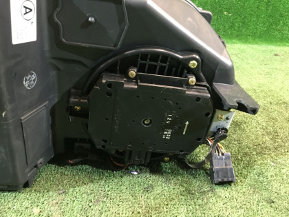 エバポレーター SUBARU LEGACY OEM 72210AE111 72210AE112 BE5 2000 EJ206