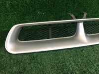 Grelha do radiador RFRB SUBARU LEGACY OEM 91121AE160 BE5 2000 Silver 792