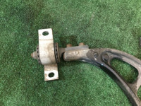 Front control arms SUBARU LEGACY OEM 20200FA061 20200FA071 BE5 2000 EJ206