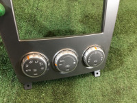 Climate control unit с рамкой SUBARU FORESTER OEM 72311SA110 66060SA200 SG5 2006 EJ203