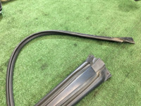 右ドアウェザーストリップ SUBARU FORESTER OEM 63521SA000 SG5 2006 51E