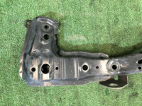 แขนยึดตามยาว правая SUBARU FORESTER OEM 50515SA020 SG5 2006 EJ203