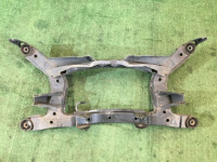 Travesaño trasero SUBARU LEGACY OEM 20152AE000 20152AE001 BH9 2000 EJ254