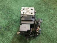 Módulo ABS VDC SUBARU LEGACY OEM 27539AE001 BH9 2000 EJ254