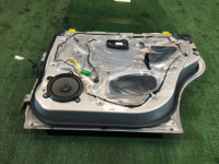 Puerta trasera derecha SUBARU LEGACY OEM 60400AE400 BH9 2000 silver 792