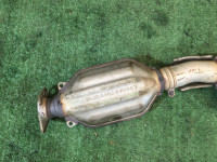 排气中段 SUBARU LEGACY OEM 44200AE050 44200AE051 BH9 2000 EJ254