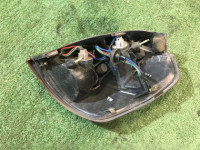 左テールランプ SUBARU LEGACY OEM 84201AE210 BH9 2000