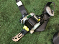 Front seat belts SUBARU LEGACY OEM 64620AE000OB 64620AE010OB BH9 2000 silver 792