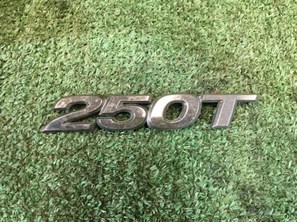 โลโก้ 250T SUBARU LEGACY OEM 93073AE060 BH9 2000 silver 792