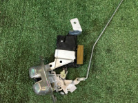Замок пятой двери SUBARU LEGACY OEM 63032AE000 BH9 BHE BH5 2000 silver 792