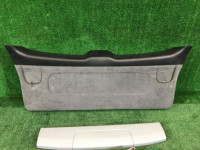 Revestimento da porta da bagageira SUBARU LANCASTER OEM 94320AE011AC BH9 BHE BH5 1999 white / grey 8K2