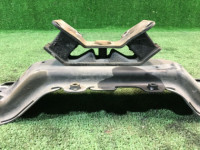 คานรองเกียร์ SUBARU LEGACY OEM 41022AE120, 41011AE000 BH5 BE5 2002