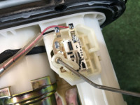 Bomba de combustível SUBARU LEGACY OEM 42021AE010 BH5 2002