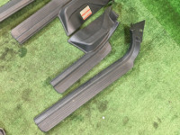 Накладки на пороги SUBARU LEGACY OEM 94060AE000ML, 94060AE010ML, 94061AE120ML, 94061AE010ML BH5 BE5 BE9 BHE BH9 2002 silver 01G
