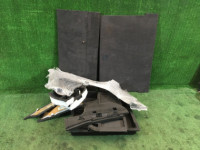 Tapizado del maletero 95065AE080ML, 95066AE030ML SUBARU LEGACY