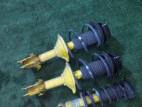减震器 SUBARU LEGACY OEM 20310AE220, 20310AE230, 20365AE070 BH5 BE5 BE9 BHE BH9 2002