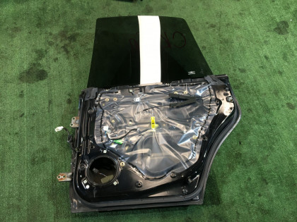 Дверь задняя правая SUBARU LEGACY OEM 60409AG0009P BL5 BL9 BLE 2003 black 32J
