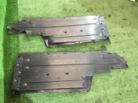 แผ่นกันใต้ท้องรถ SUBARU LEGACY OEM 56411AG040, 56411AG050 BP5 BL5 BLE BPE BPH BL9 BP9 2003 black 32J