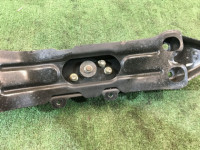 คานรองเกียร์ SUBARU LANCASTER OEM 41022AE120, 41011AE010 BHE BH9 2000 EZ30