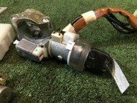 ชุดล็อกพร้อมกุญแจ SUBARU LANCASTER OEM 57491AE541 BHE BH9 BH5 2000 silver 9G9