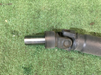 Veio de transmissão SUBARU LANCASTER OEM 27111AE120 BHE 2000 EZ30