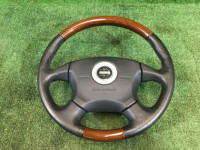 พวงมาลัย MOMO с подушкой 34311AE110, 98211AE040ML SUBARU LANCASTER