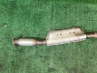 中間マフラー SUBARU LANCASTER OEM 44200AE080 BHE BEE 2000 EZ30