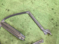 Left door seal SUBARU LANCASTER OEM 63521AE030 BHE BH9 BH5 2000 silver 9G9