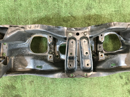 フロントメンバー SUBARU LEGACY OEM 20100FA004 BH5 BE5 2001 EJ204